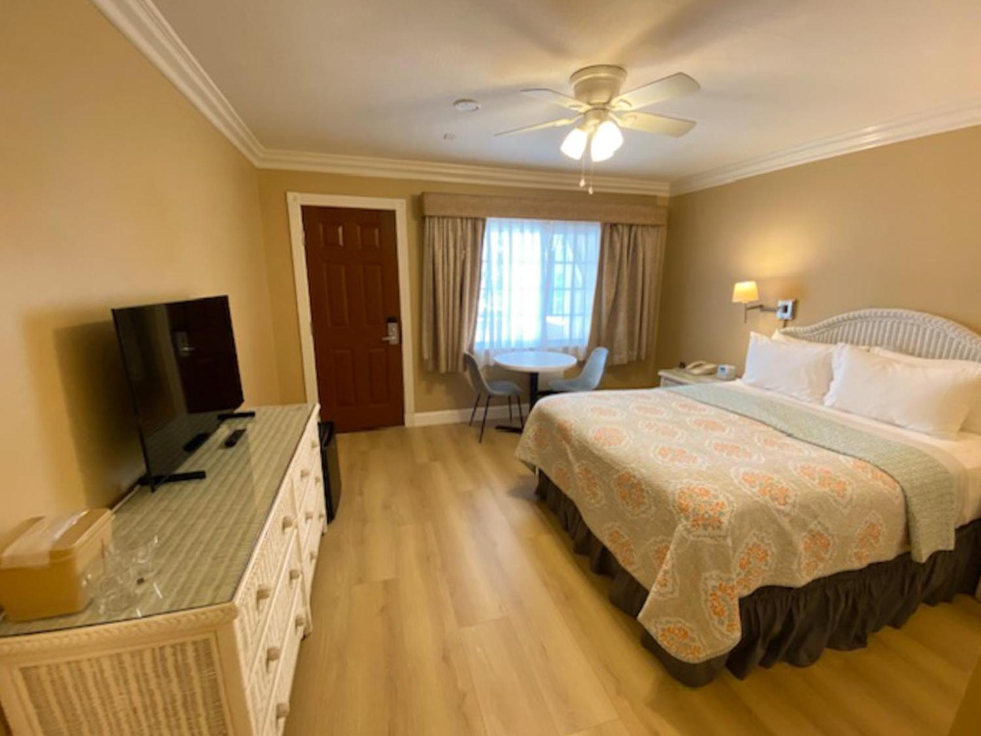 Cliff House Inn Muscle Shoals Phòng bức ảnh