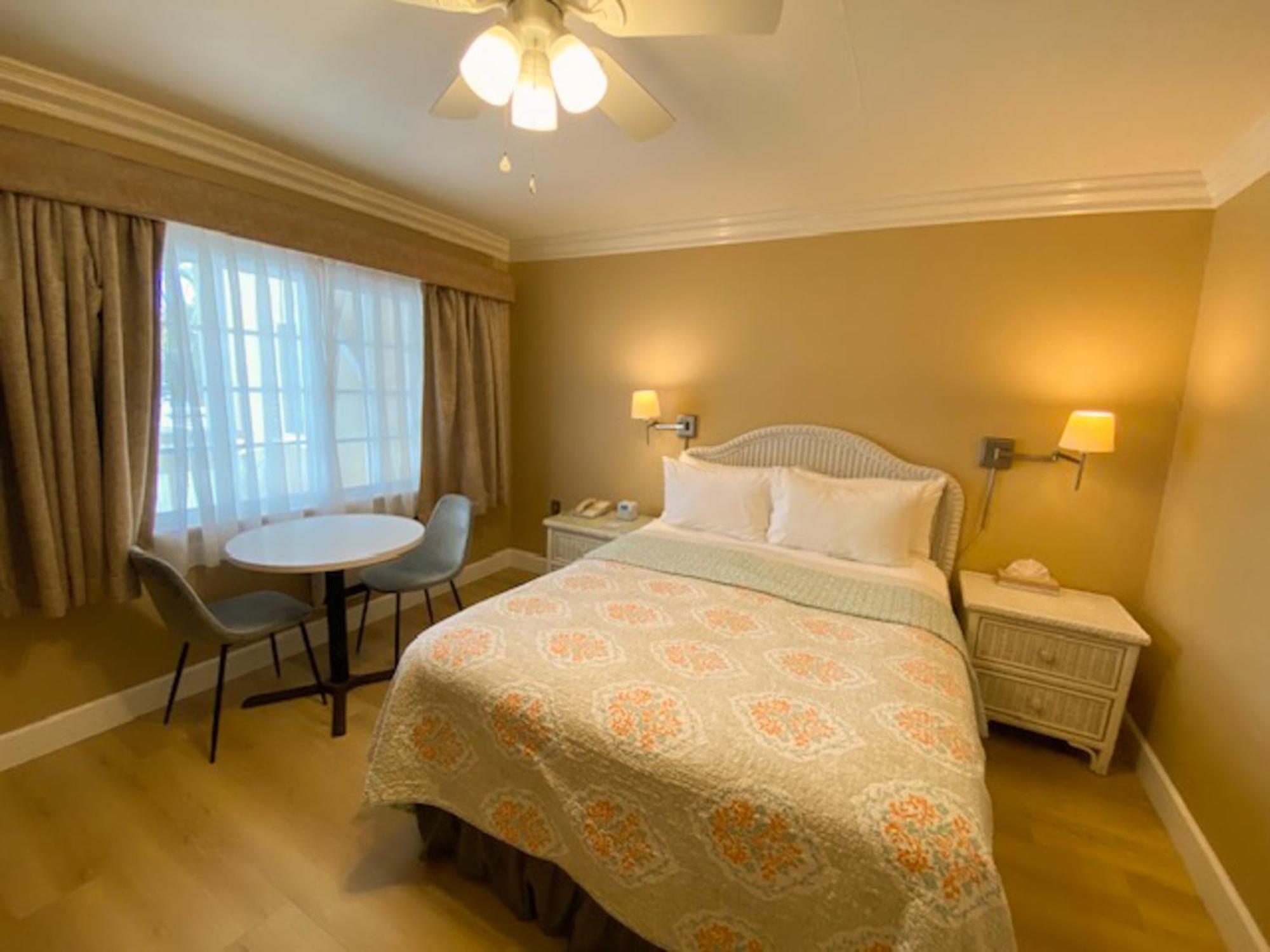 Cliff House Inn Muscle Shoals Phòng bức ảnh